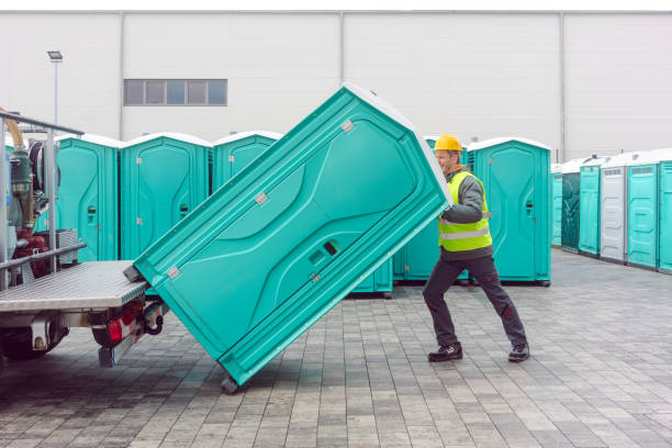 Best Portable bathroom rental  in Edburgh, IN