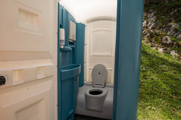 Best Affordable portable toilet rental  in Edburgh, IN