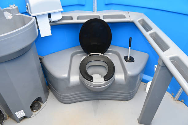 Best Construction site porta potty rental  in Edburgh, IN