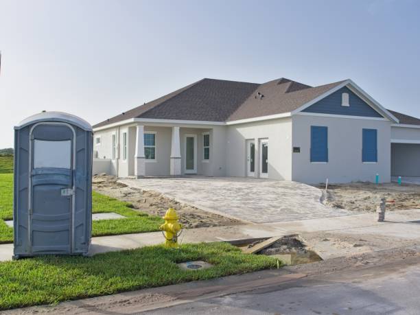 Best Portable bathroom rental  in Edburgh, IN